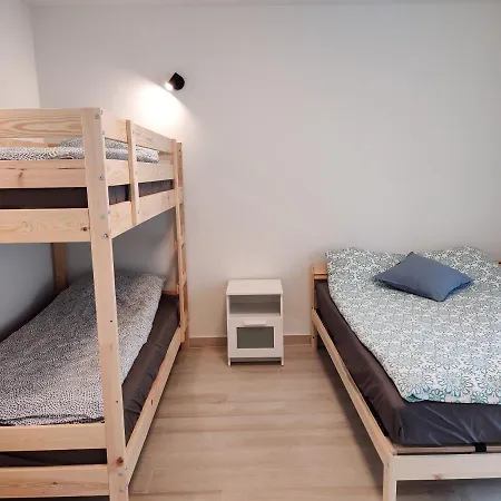 Plaza ゲストハウス