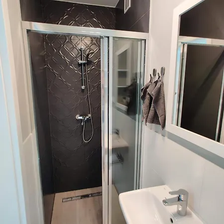 Plaza ゲストハウス